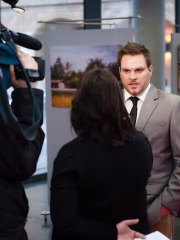Sparkasse Azubis auf der Arbeit